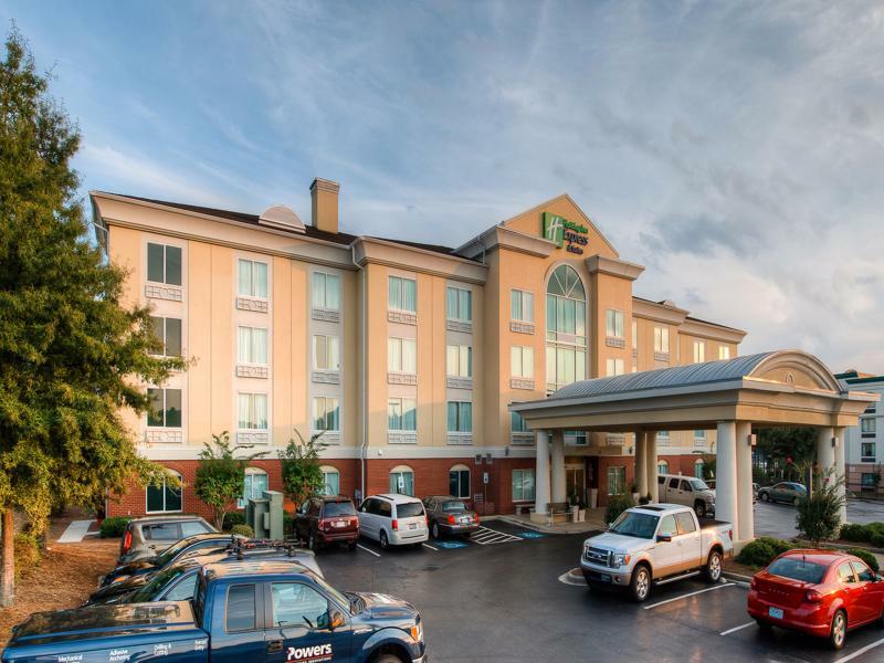 Holiday Inn Express & Suites Columbia-I-26 @ Harbison Blvd By Ihg Kültér fotó