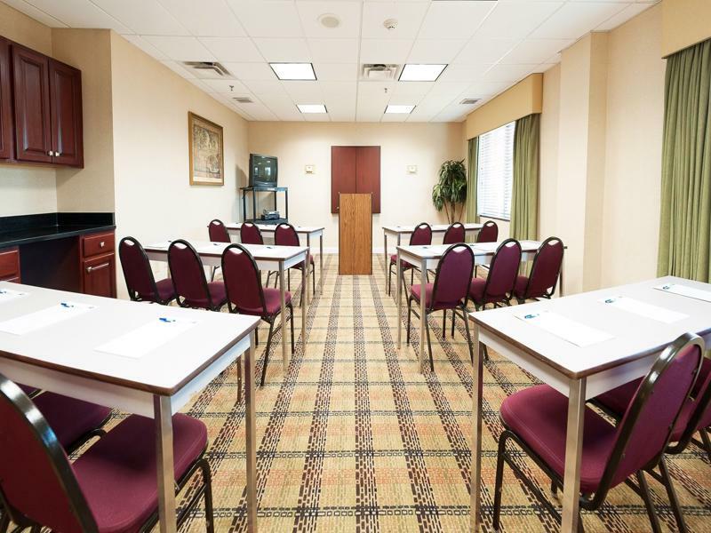 Holiday Inn Express & Suites Columbia-I-26 @ Harbison Blvd By Ihg Kültér fotó
