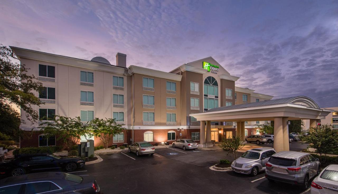 Holiday Inn Express & Suites Columbia-I-26 @ Harbison Blvd By Ihg Kültér fotó